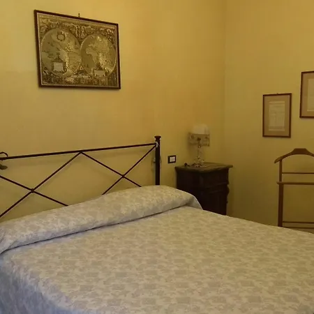 With One Bedroom In Viareggio, With Wonderful Mountain View Apartment